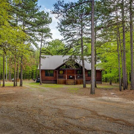 Cross Timbers Cabin On The Grove'S 25-Acres Broken Bow Eksteriør billede